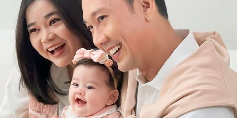 7 Potret Imut dan Lucu Anak Denny Sumargo dan Olivia Allan, Baby Biel Disebut Fotokopian Ci OlivMamanya