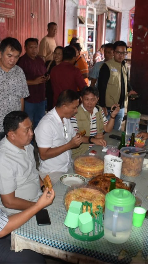 Serap Aspirasi Pedagang dan Warga, Cawagub ADT Kunjungi Pasar Tombatu