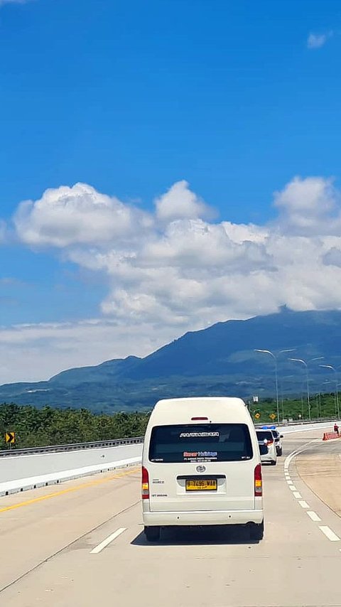 Viral Lane Hogger di Jalan Tol! Begini Aturannya dan Cara Menanganinya