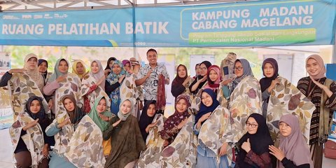 Hari Batik Nasional, PNM Berdayakan Pengrajin Batik Lewat Teknik Ecoprint di Kampung Madani