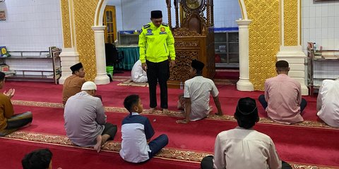 Ciptakan Pilkada Damai, Polres Kampar Gelar Cooling System di Masjid Al-Ikhlas