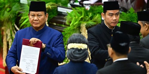 Makna Baju Adat Betawi Dikenakan Prabowo-Gibran Saat Pelantikan Presiden-Wakil Presiden