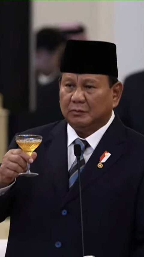 Momen Prabowo Grogi Ajak Tamu Negara Bersulang: Maaf Kalau Belum Pengalaman