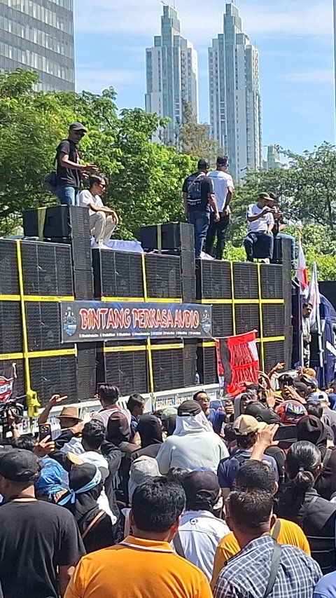 Ketika Parade Sound Horeg Getarkan Pesta Penyambutan Prabowo-Gibran