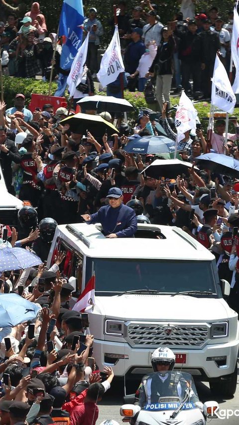 VIDEO: Dipamerkan Prabowo, Keren Spesifikasi Mobil MV3 Garuda Putih Limousine Buatan Indonesia