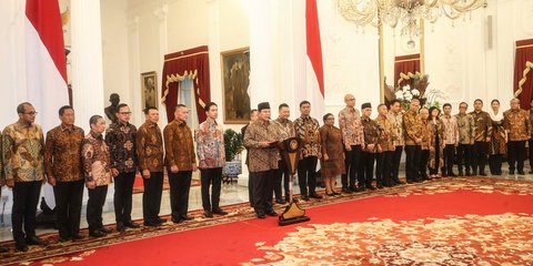 VIDEO: 7 Menko di Kabinet Prabowo, Ada Orang Kepercayaan Jokowi & Jenderal Dekat Megawati