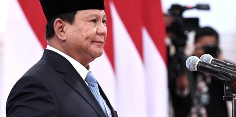 VIDEO: Bertabur Bintang! Jenderal TNI Polisi Diangkat Prabowo Menjadi Menteri Kepercayaan