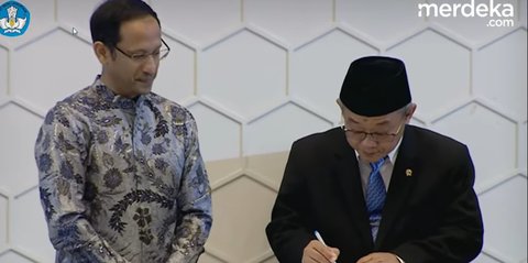 VIDEO: [FULL] Sertijab Nadiem Langsung ke Tiga Menteri Pilihan Prabowo di Kabinet Merah Putih