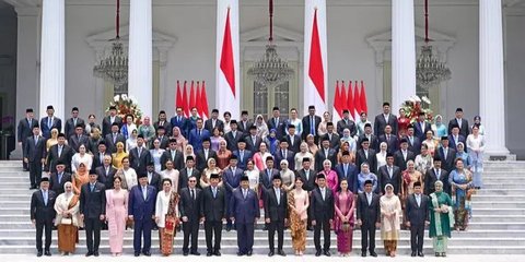 Anak Kuli Bangunan dan Buruh Cuci yang Dulu Hidup di Terminal Kini Jadi Menteri Kabinet Prabowo