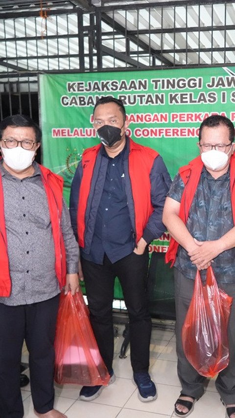 Kejagung Telusuri Sumber Dana Suap 3 Hakim yang Vonis Bebas Ronald Tannur