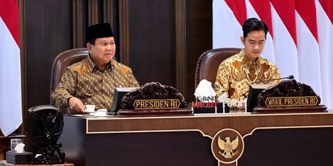 VIDEO: Prabowo Gregetan Menteri Diperintah Hentikan Acara Basa-Basi, Belajar Pramuka ke Luar Negeri!