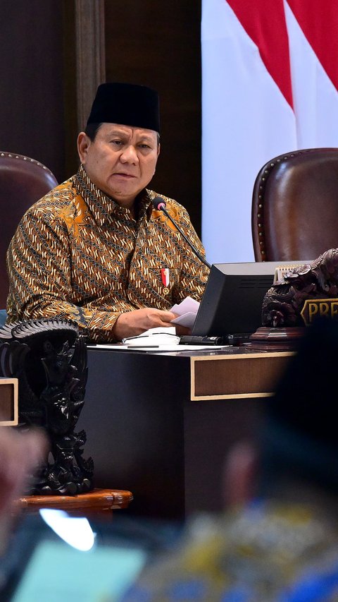 VIDEO: Prabowo Gregetan Menteri Diperintah Hentikan Acara Basa-Basi, Belajar Pramuka ke Luar Negeri!