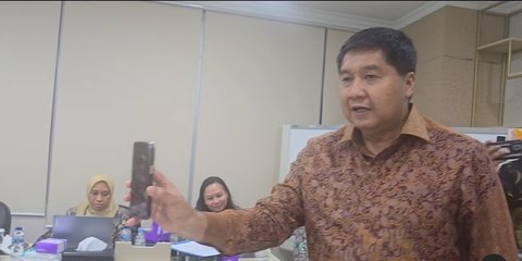 Menteri Ini Video Call Adik Prabowo, Laporan Lembur Bareng Anak Buah Sampai Malam