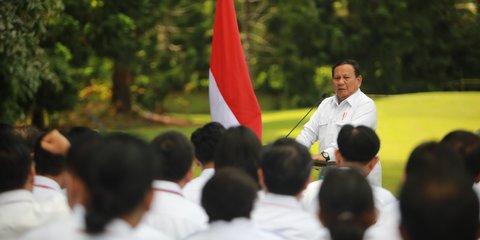 Prabowo ke Kabinet Merah Putih: Saya Tak Bermaksud Membuat Anda Militeristik, Tapi Setia Kepada Negara