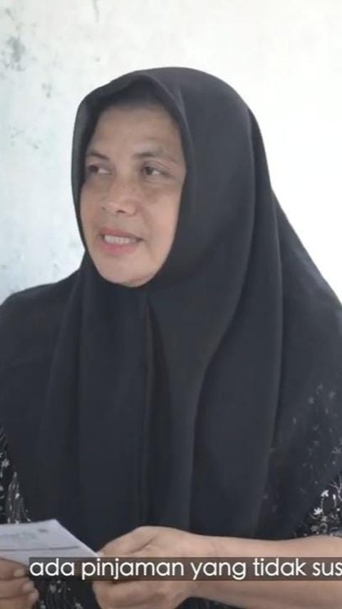 Kisah Nasabah PNM Mekaar Berdayakan Nenek-Nenek di Bekasi untuk Bisnis Kerupuk Kencur