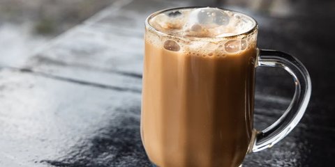 Berapa Kalori dan Nutrisi dalam Segelas Teh Tarik? Temukan Efeknya Jika Dikonsumsi Berlebihan