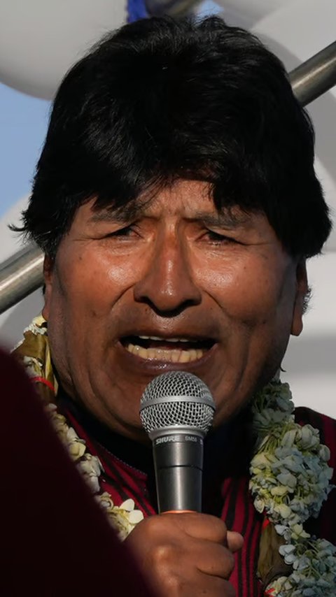 VIDEO Mencekam, Gerombolan Pria Bertopeng Tembaki Konvoi Kendaraan Mantan Presiden Bolivia Evo Morales, Sopirnya Terluka