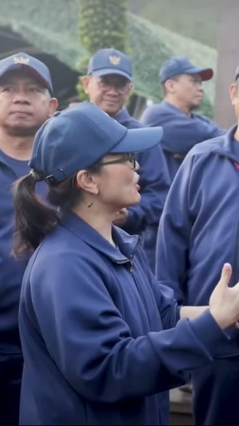 VIDEO: Semua Ngakak Dengar Presiden Prabowo Jawab Profesor Stella Bicara Ilmiah di Akmil