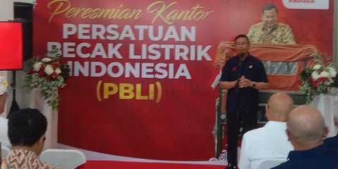 Wiranto Pastikan Mobil Dinas Pakai Maung Pindad: Presiden Sudah Gunakan Masa Menterinya Mercedes