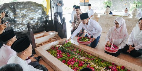 Kaesang Pangarep Ziarah Makam Bung Karno