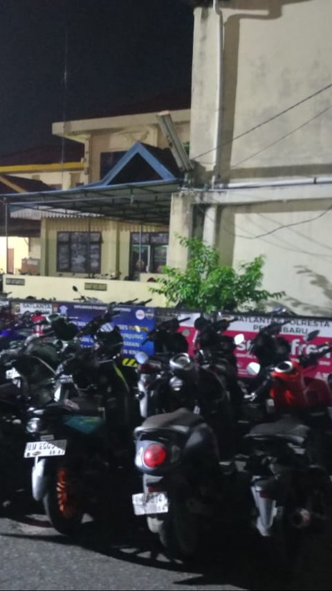 42 Motor Disita Saat Polisi Razia Balap Liar dan Geng Motor di Pekanbaru