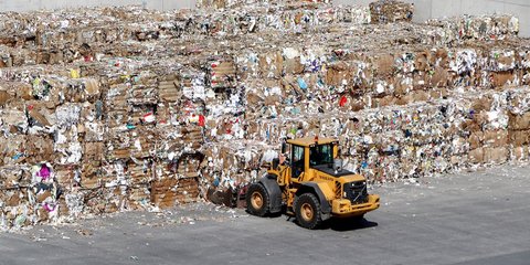 Pulau di Thailand Ini Olah Sampah Plastik dan Dijual ke Swiss