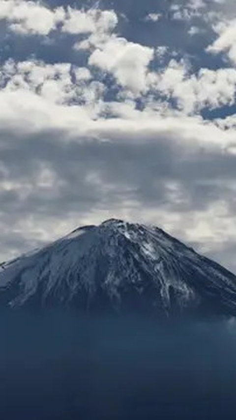 Gunung Fuji Tanpa Salju, Momen Pertama dalam 130 Tahun