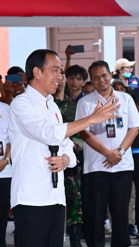 Survei Indikator Politik: 75 Persen Masyarakat Puas Kinerja Presiden Jokowi