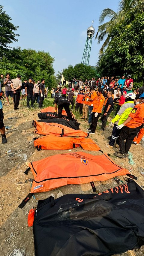 Tak Ditemukan Luka & Patah Tulang, Ini Penyebab 7 Remaja Tewas Mengambang di Kali Bekasi