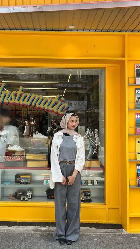 8 Ide Outfit Kuliah Ala Xaviera Putri yang Patut Dicoba, Tetap Cantik dan Stylish dengan Hijab