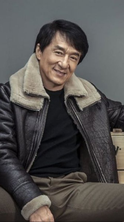 Jackie Chan Faints While Filming New Movie Because He Refuses to Use Stunt Doubles