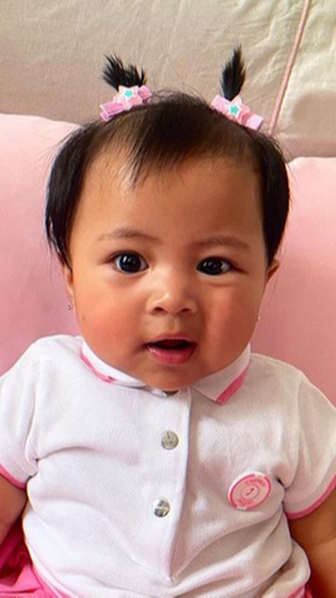 Sederet Pose Terbaru Baby Lily Anak Raffi Ahmad dan Nagita, Lucu dan Menggemaskan