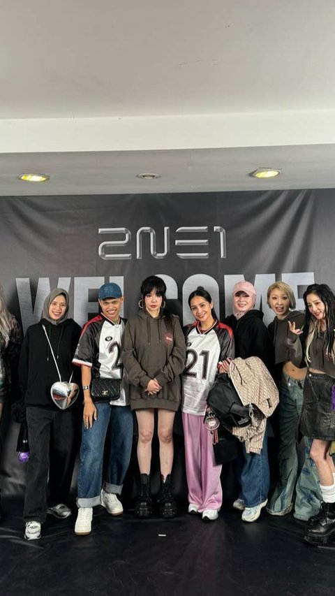 Potret Nagita Slavina dan Ayana Moon Nonton Konser 2NE1 di Korea Selatan, Diundang Langsung & Bisa Foto Bareng