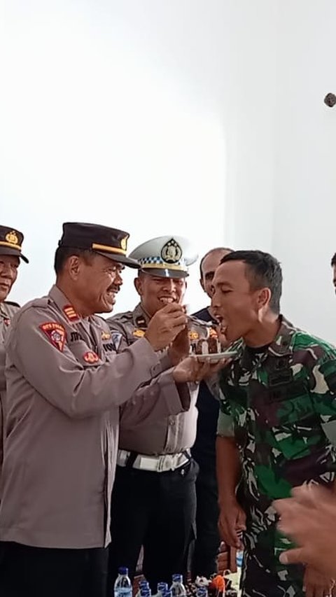 Begini Kompaknya Polisi dan Tentara di Pelalawan saat Momen Perayaan HUT TNI