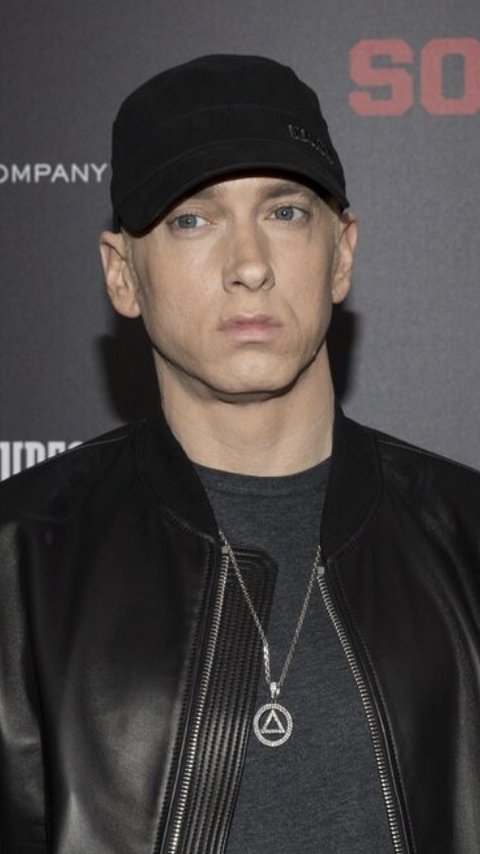 Viral, Punya Harta Rp 4 Triliun Eminem Minder Beli Jam Tangan Rolex, Takut Lecet