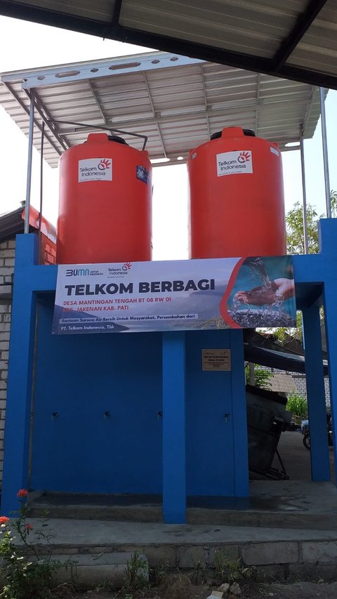 Investasi Masa Depan yang Lebih Sehat, Telkom Salurkan Bantuan  Sanitasi Air Bersih