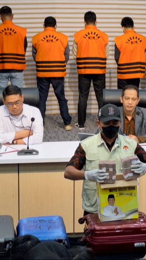 Fakta-Fakta Korupsi Berjemaah Seret Gubernur Kalsel: Kode Rahasia hingga Duit Miliaran Berkoper-koper