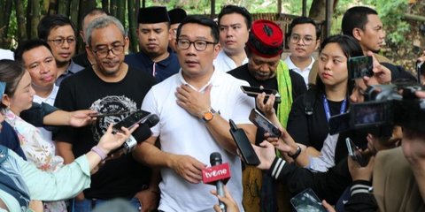 Bertepuk Sebelah Tangan, Pertemuan Ridwan Kamil dan Anies Baswedan