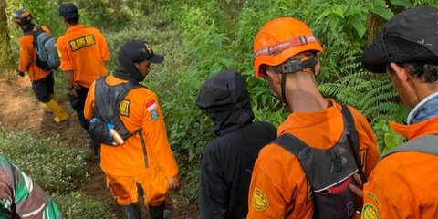 Cerita Lengkap Siswi SMA 3 Hari Hilang di Gunung Slamet, Berawal dari Ikut Opentrip