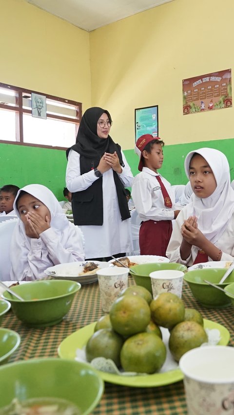 Makan Bergizi Gratis Prabowo-Gibran Habiskan Anggaran Rp800 M Per Hari