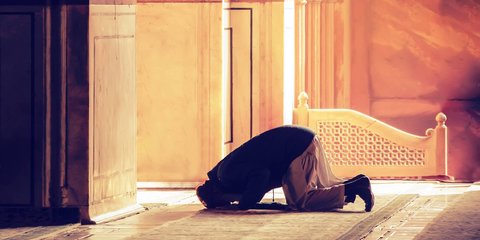 Tata Cara Sholat Taubat Lengkap dengan Niat dan Doanya, Jangan Meninggalkan Jasad dengan Penyesalan Dosa