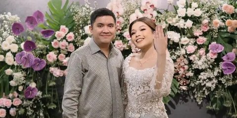 6 Momen Lamaran Oza Rangkuti - Aisha Lahtiba yang Dikenal dengan Julukan 'Couple Jaksel'