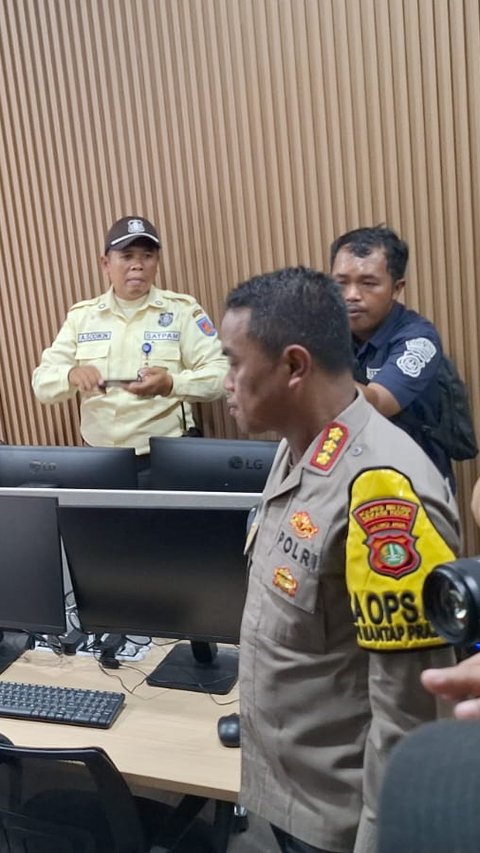 Penampakan Markas Operator Judi Online di Bekasi, Tersangka Pasang Tarif Rp8,5 Juta untuk Loloskan Pemblokiran Situs