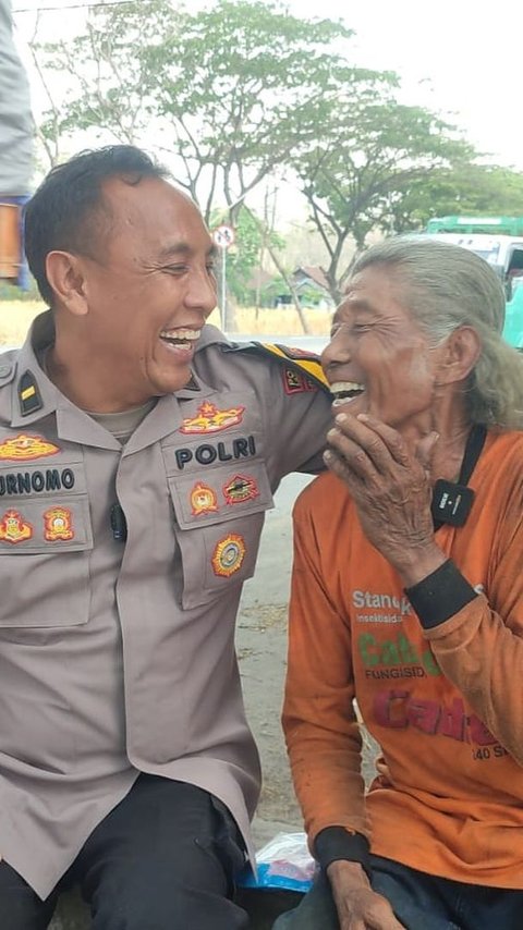 Tukang Rongsok Menolak Cukur Rambut karena Punya ‘Ilmu’, Ketemu Polisi Baik Dikasih Modal Usaha