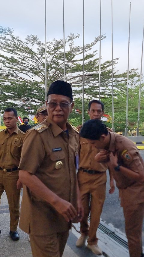 Paman Birin Pimpin Apel Kantor Gubernur Kalsel, Pegawai Pemprov Sambut Haru dan Sukacita