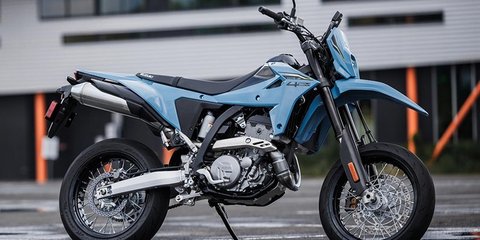 Spesifikasi Detail Suzuki DR-Z4SM 2025, Supermoto Bertenaga Besar