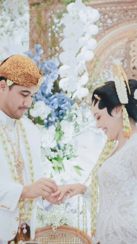 Doa untuk Pengantin Setelah Akad Nikah Lengkap Beserta Latin dan Terjemahnya