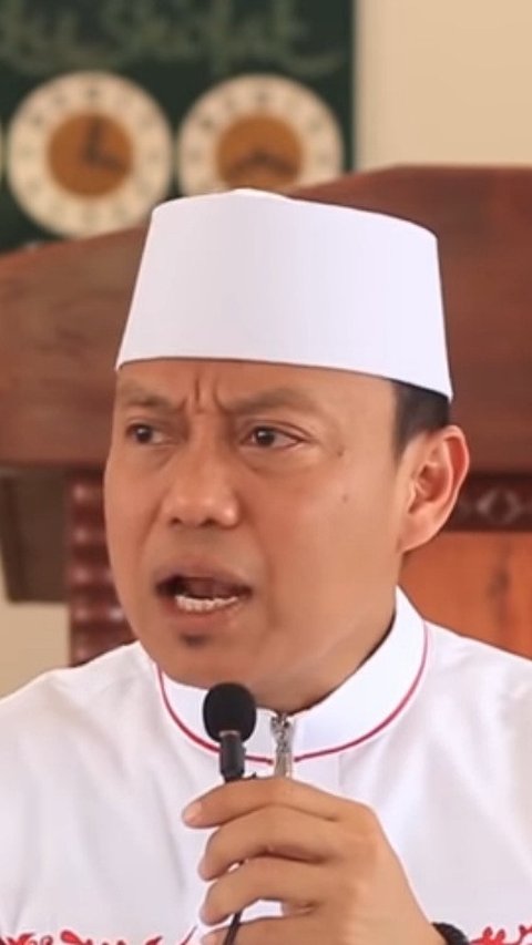 Suap dan Doa yang Tertunda, Pemahaman Ustadz Das'ad Latif tentang Pengaruh Perbuatan Buruk