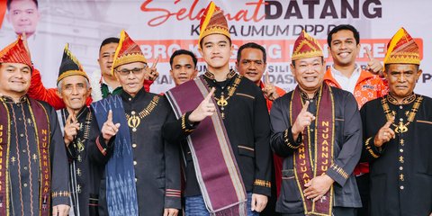 Kaesang Kampanyekan Pasangan Jogima untuk Pilkada Dairi 2024