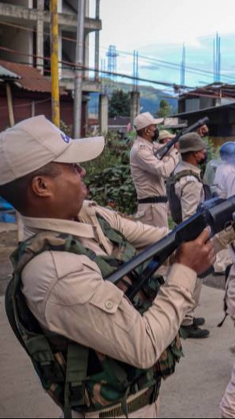 Kelompok Minoritas Serang Kantor Polisi, Baku Tembak Selama 45 Menit Sampai 10 Orang Tewas